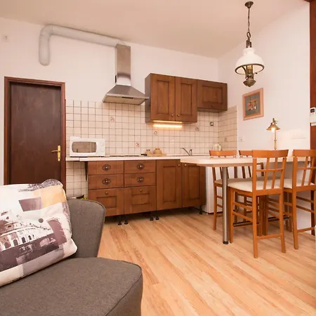 Sunny Town * كورتْشولا