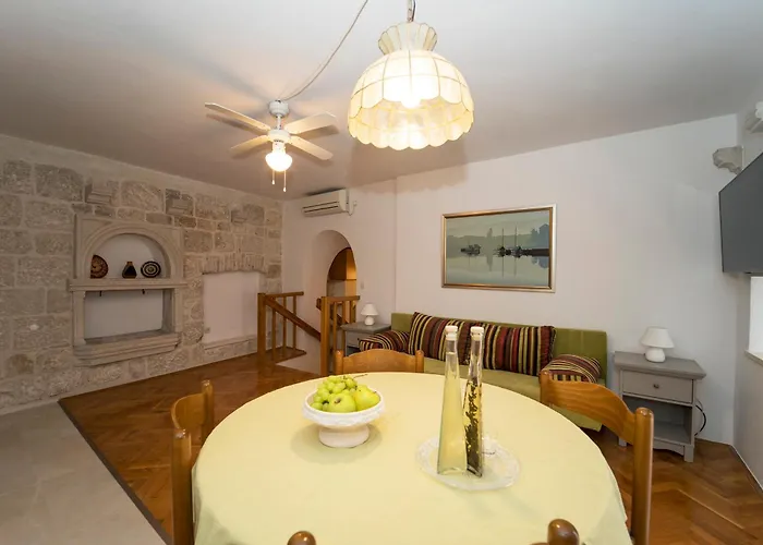 Apartment Sunny Town Korčula