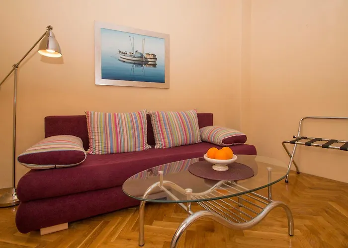 Apartamento Sunny Town