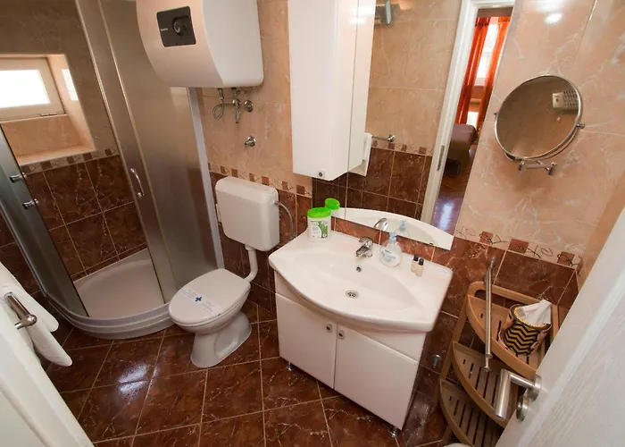 Sunny Town Apartment *